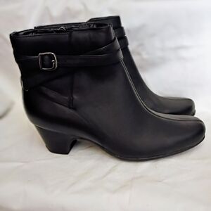 Clarks Elegant Black Ankle Booties